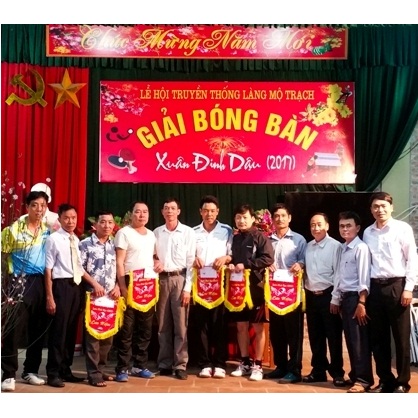 Vũ Xuân Quang vô địch Giải bóng bàn Lễ hội truyền thống làng Mộ Trạch 2017